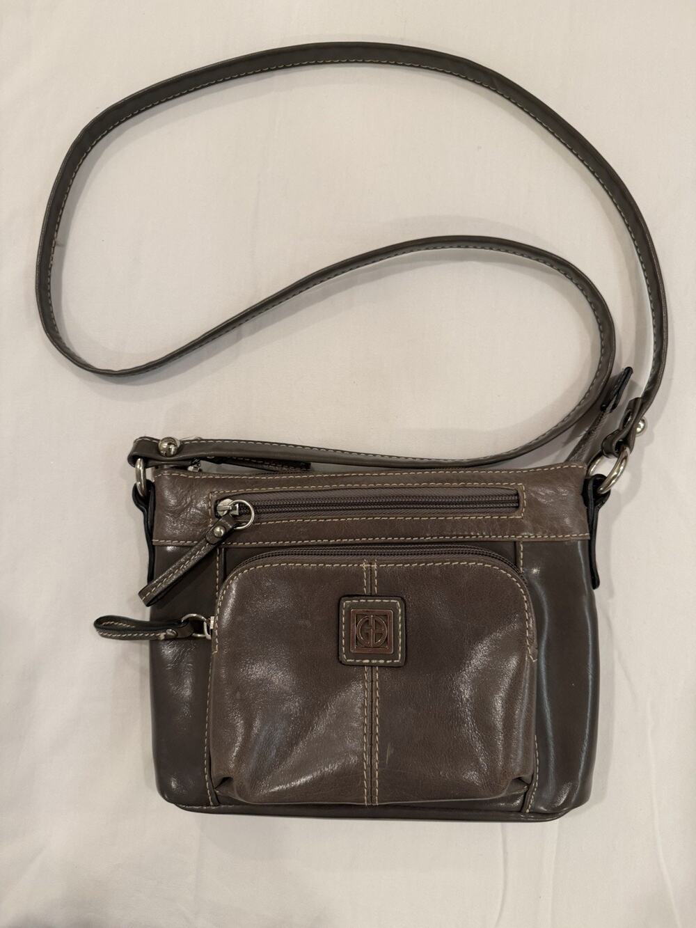 Giani Bernini Leather Crossbody Bag Taupe Brown Multi Pocket Adjustable Strap
